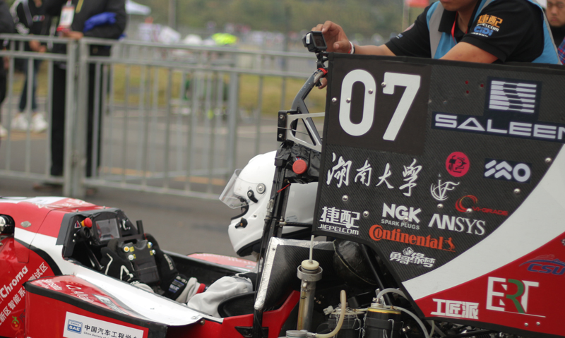捷配PCB助力湖南大學(xué)睿速賽車隊