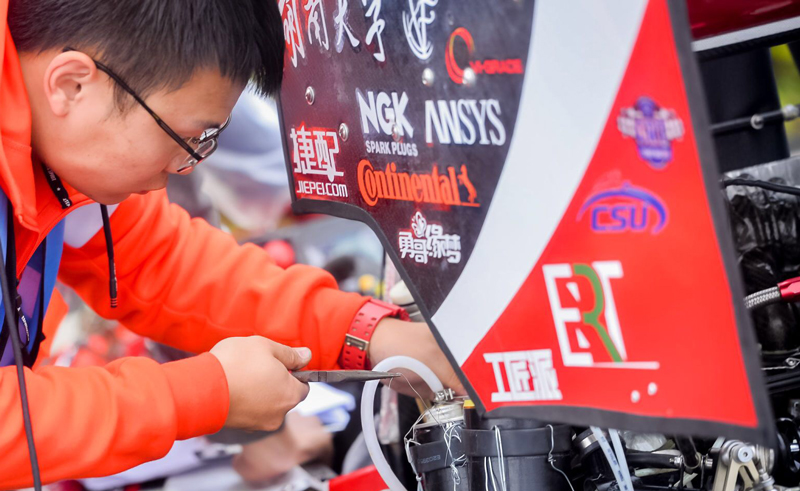 捷配PCB助力湖南大學(xué)睿速賽車隊